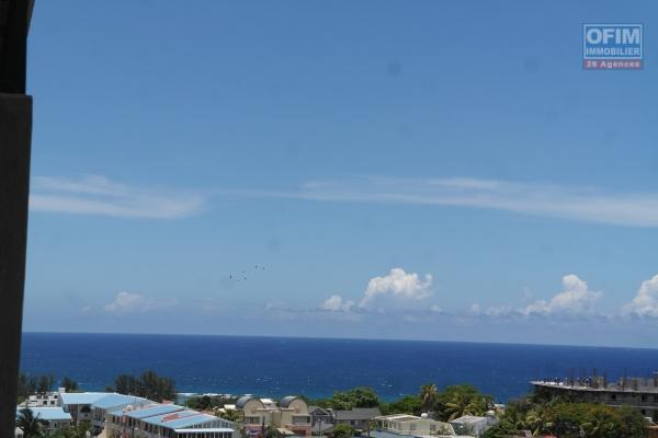 Flic en Flac for sale magnificent 3 bedroom apartment tastefully decorated in a secure residence with swimming pool and elevator.