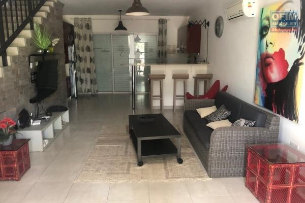 For sale recent villa accessible for purchase to non-Mauritians and Mauritian citizens. This villa located 300 meters from the beach of Pointe aux Piments / Trou aux Biches, 15 minutes from Grande Baie.