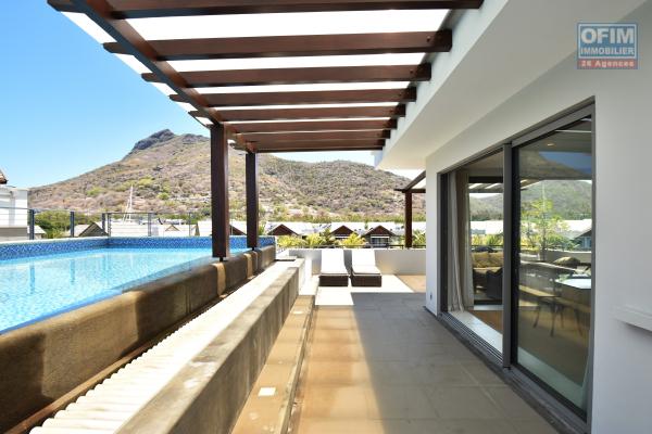 Black River for sale 4-bedroom beachfront penthouse, located in the only residential marina of the island with a beautiful view of the mountain.