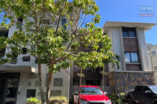 Apartment in a very good region of moka, very residential close to all amenities, bus, shops, international school in a green and secure residence.