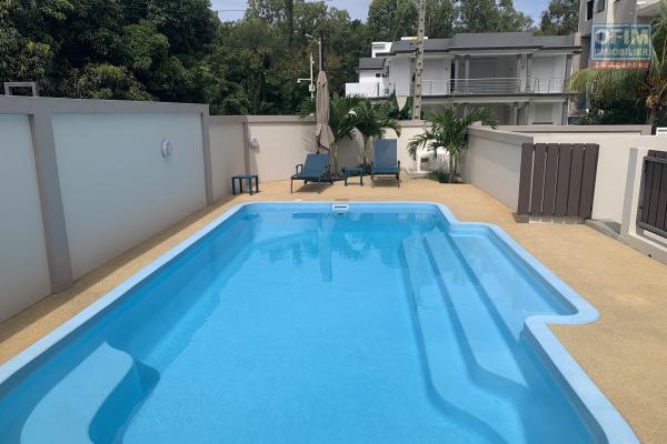 Flic en Flac for rent recent 3 bedroom apartment located in a luxury residence with swimming pool in a quiet area.