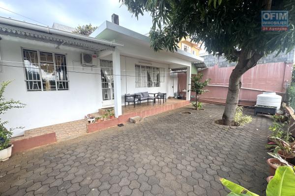 FOR SALE – 3 BEDROOM VILLA IN ALBION, NEAR THE BEACH