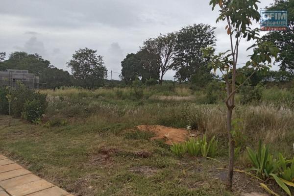 Residential land in AZURI Roche Noire.