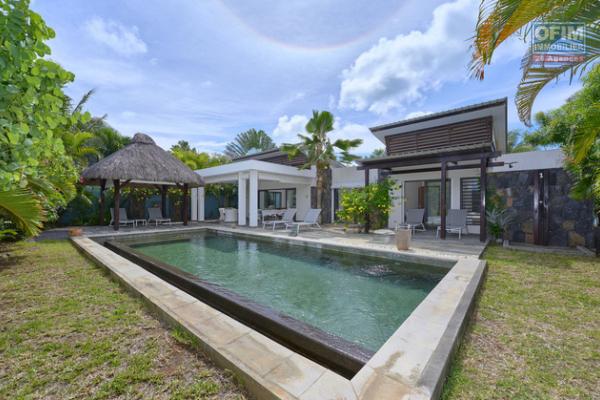For sale: 3-bedroom villa accessible to foreigners, ideally located in La Salette, Grand Baie.
