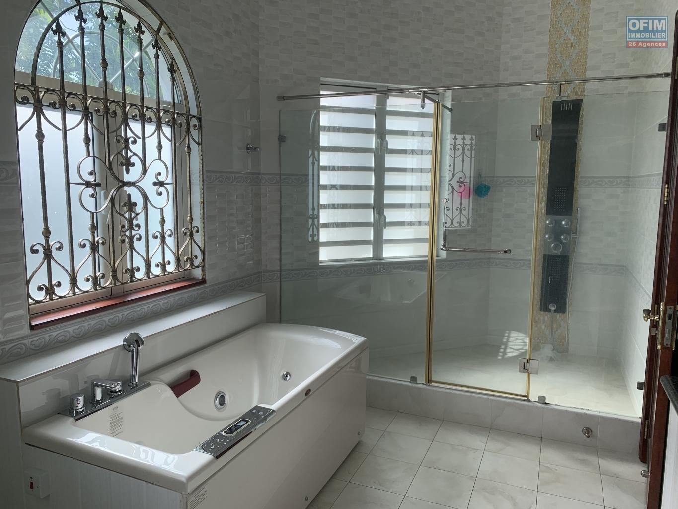 Location Maison / Villa BEAU BASSIN ROSE HILL QUATRE BORNES