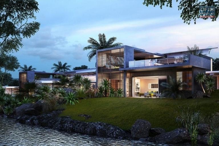 Tamarin vente villa de luxe accessible aux étrangers avec permis de résidence au cœur d’une nouvelle ville en bord de rivière un véritable havre de paix.