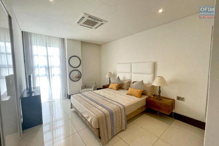 Accessible aux étrangers Appartement GRAND BAIE - PEREYBERE - POINTE AUX CANONNIERS – photo 7 sur 11