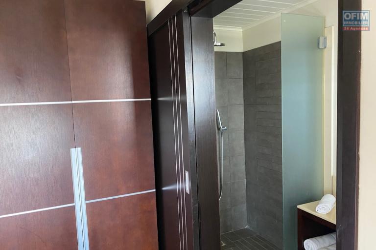 Accessible aux étrangers Appartement GRAND BAIE - PEREYBERE - POINTE AUX CANONNIERS – photo 12 sur 15