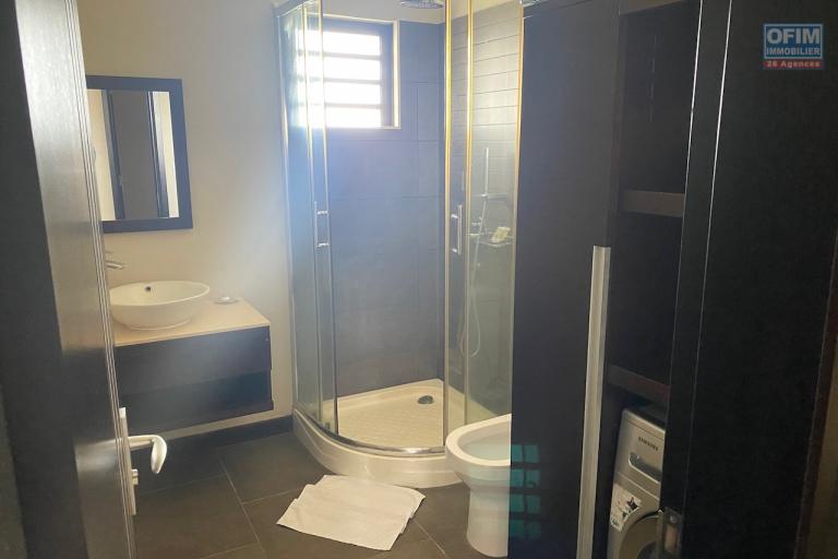 Accessible aux étrangers Appartement GRAND BAIE - PEREYBERE - POINTE AUX CANONNIERS – photo 13 sur 15