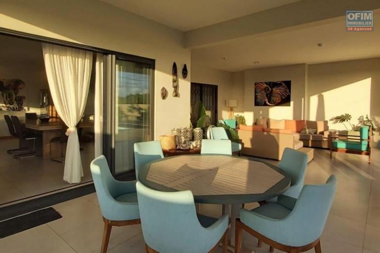 Vente Maison / Villa GRAND BAIE - PEREYBERE - POINTE AUX CANONNIERS – photo 2 sur 5
