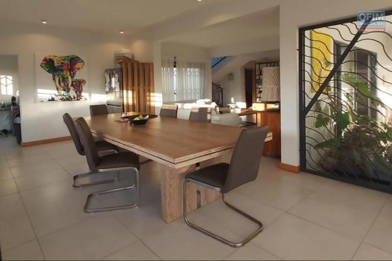 Vente Maison / Villa GRAND BAIE - PEREYBERE - POINTE AUX CANONNIERS – photo 4 sur 5