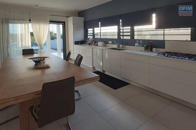 Vente Maison / Villa GRAND BAIE - PEREYBERE - POINTE AUX CANONNIERS – photo 5 sur 5