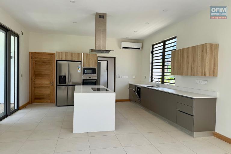 Vente Maison / Villa GRAND BAIE - PEREYBERE - POINTE AUX CANONNIERS – photo 16 sur 38