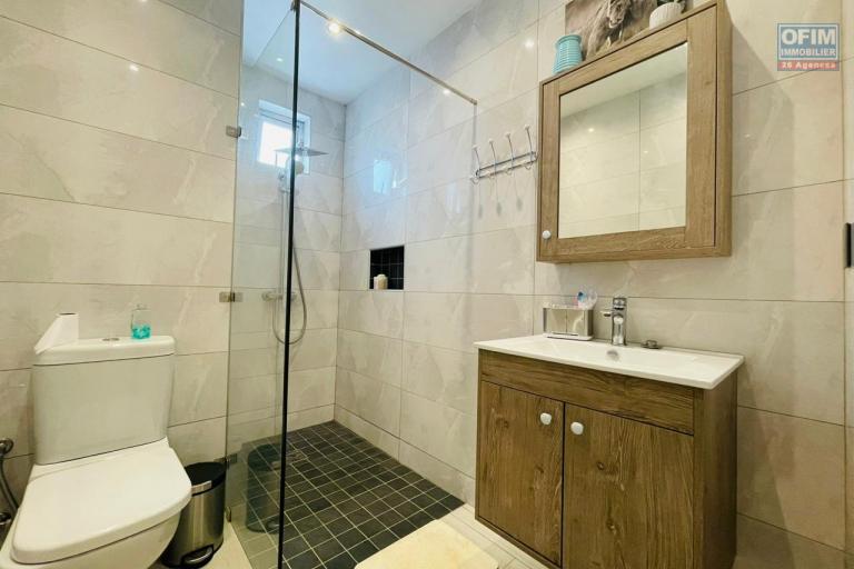 Charmant Appartement 3 Chambres à Grand Baie - Idéal Investissement ou Pied-à-Terre