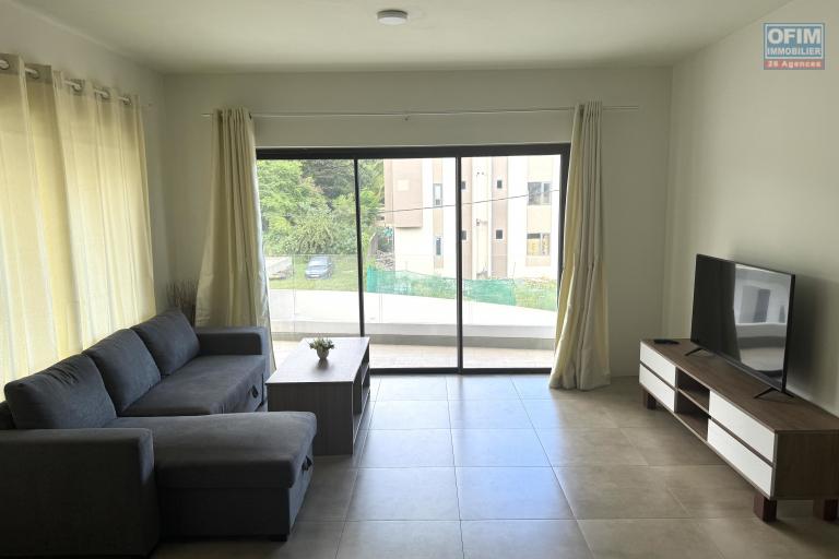 Flic en Flac à louer appartement 2 chambres avec 2 piscines situé dans une splendide résidence sécurisée à 500m de la plage et des commerces.