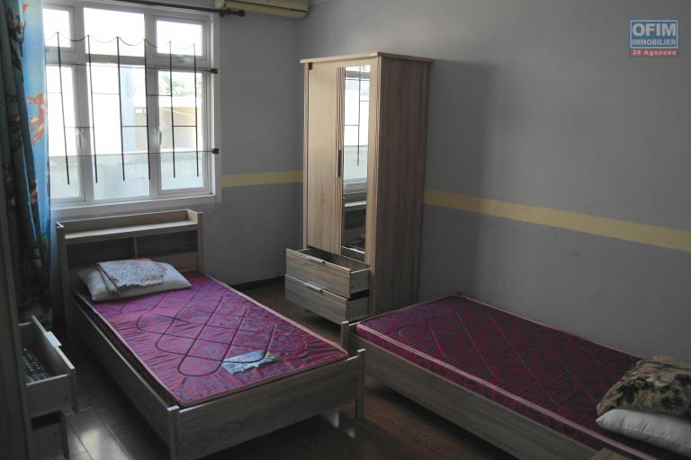 Albion location villa 3 chambres situé dans un quartier calme et agréable