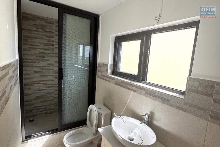 Flic en Flac à  louer penthouse 4 chambres avec vue mer à Flic en Flac