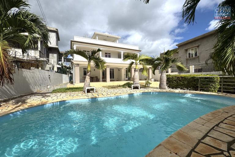 À VENDRE – Villa 3 chambres avec piscine – Pointe aux Sables