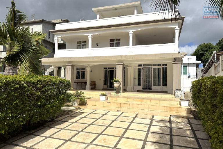 À VENDRE – Villa 3 chambres avec piscine – Pointe aux Sables