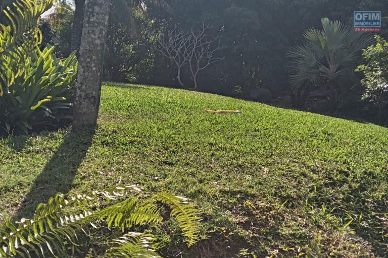 Villa d'Exception - Oasis de Luxe et de Design Unique à Grand Baie (70 000 000 RS)