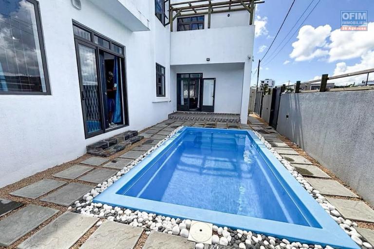 VILLA NEUVE 4 chambres climatisées - Chemin 20 pieds