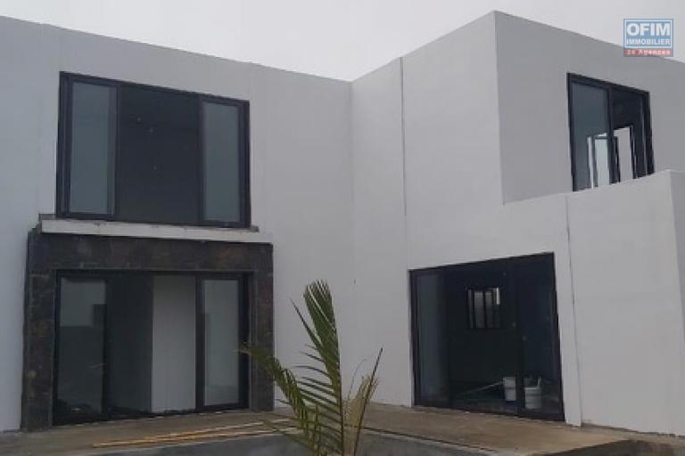 Opportunité Exceptionnelle à Daruty : Villa de Standing avec Piscine - 85% Achevée !