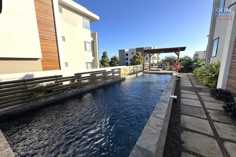 For rent – Flic en Flac Magnificent and recent 3 bedroom apartment located on the ground floor, with shared swimming pool and secure parking.