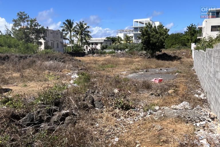 Idéal investisseur, grand terrain constructible a GRAN GAUBE