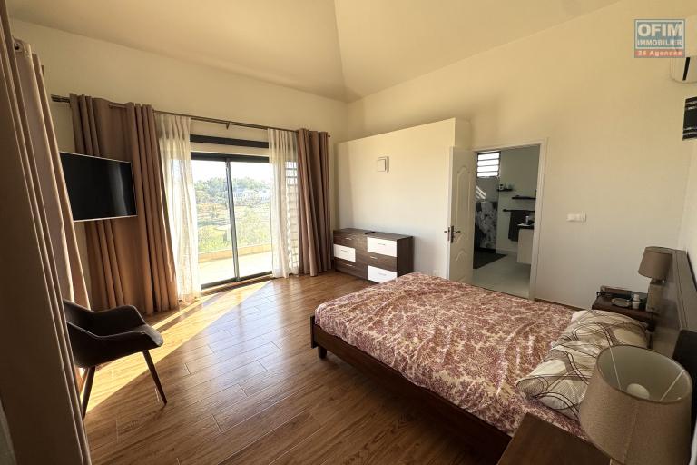  À vendre – Élégante villa contemporaine à Flic en Flac