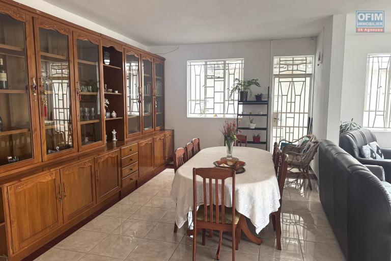 À VENDRE – VILLA 3 CHAMBRES À ALBION, PROCHE PLAGE