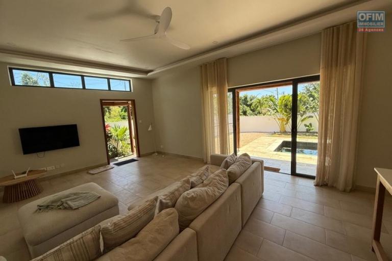 À LOUER – VILLA CONTEMPORAINE DE PLAIN-PIED – SAINT ANTOINE / GOODLANDS