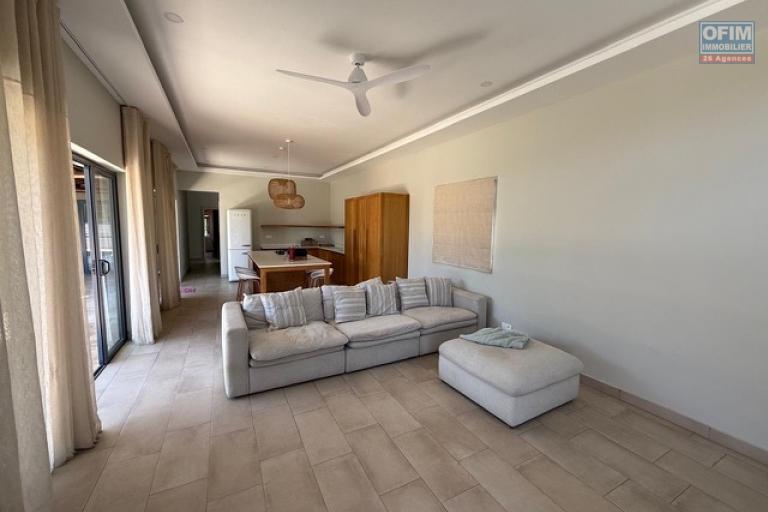 À LOUER – VILLA CONTEMPORAINE DE PLAIN-PIED – SAINT ANTOINE / GOODLANDS