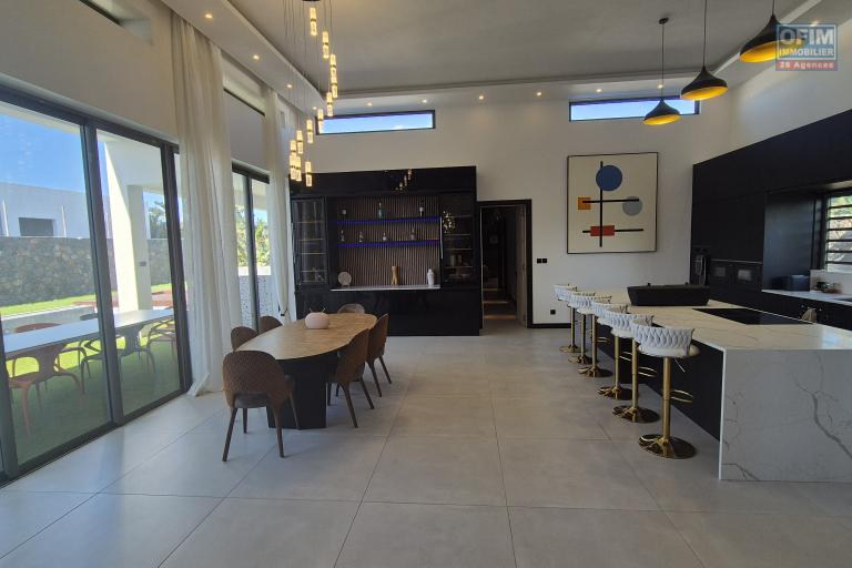 VILLA 4 CHAMBRES SITUÉE À GRAND BAIE- ACCESSIBLE AUX ÉTRANGERS