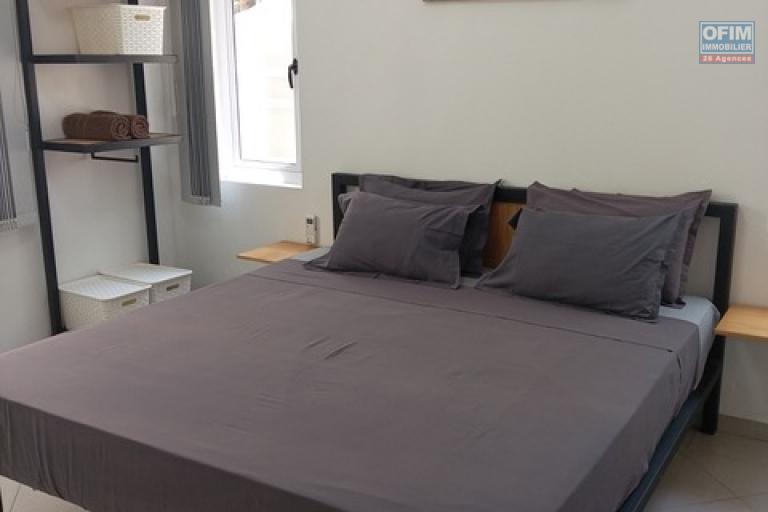 À VENDRE – IMMEUBLE MODERNE AVEC FORTE RENTABILITÉ LOCATIVE – POSTE LAFAYETTE