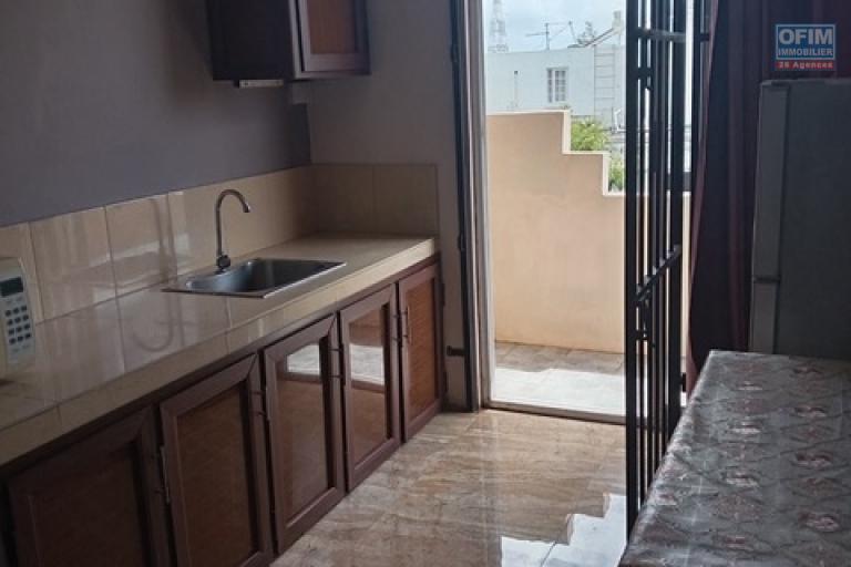 A VENDRE appartement 3 chambres, plein centre de Grand Baie