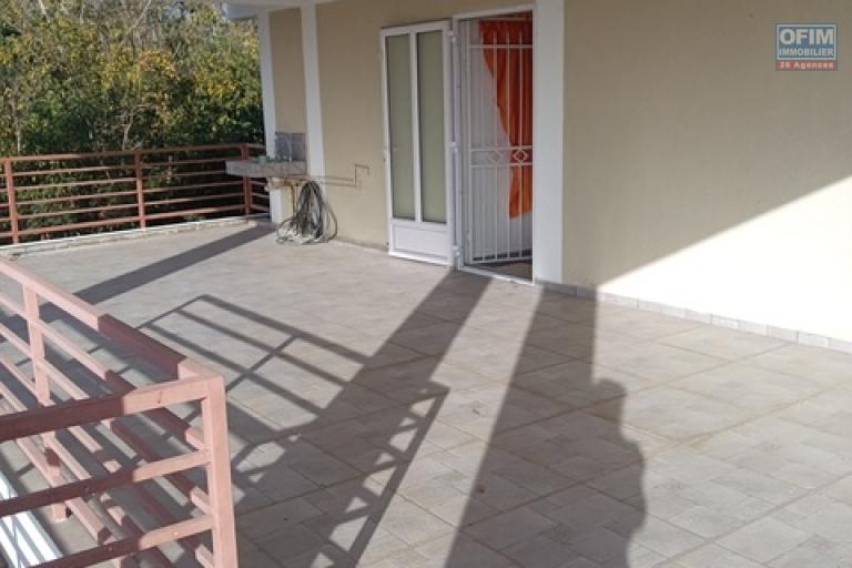  VENDRE maison familiale 4 chambres The Vale / Fond du Sac