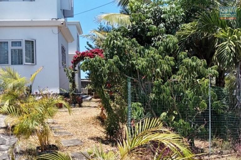 Grande et belle villa familiale à vendre – Grand Gaube