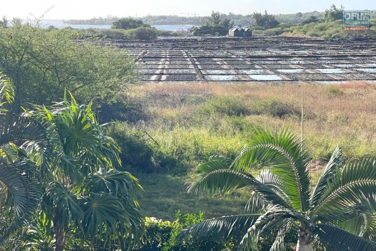 À vendre – Villa de caractère avec vue mer et montagne à Tamarin