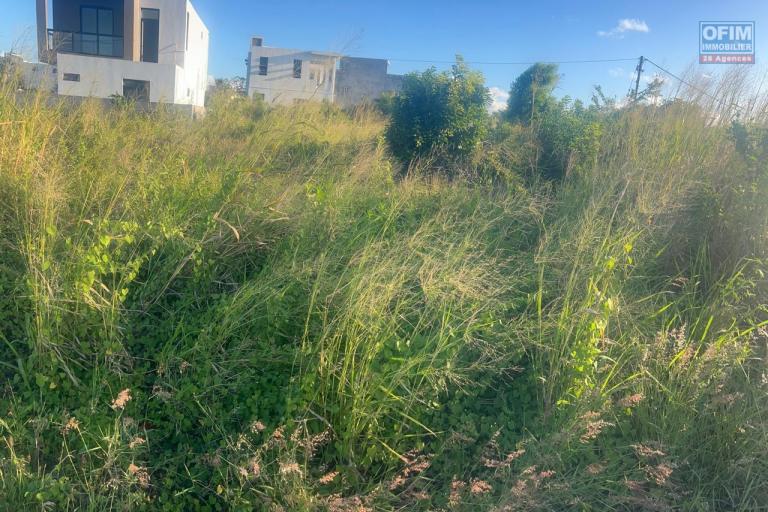 For Sale &ndash; 711 m&sup2; plot of land in Grand Baie &ndash; Strategic location