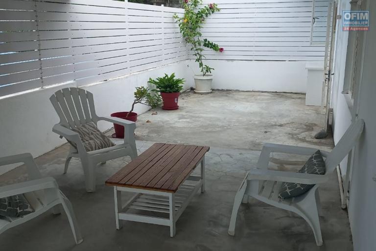 Bureau à louer à Pointe aux Cannoniers – 13 m² – Au calme, dans logement partagé