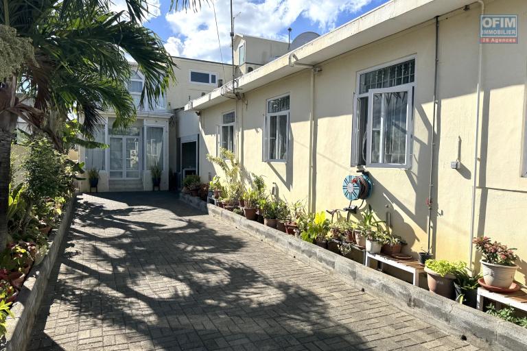 Cascavelle À vendre : Ensemble de 2 maisons totalisant 7 chambres, avec garage