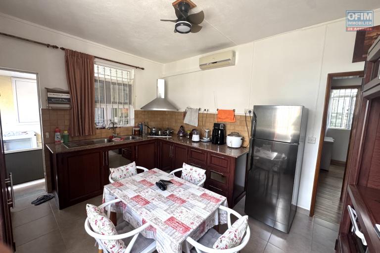 Cascavelle À vendre : Ensemble de 2 maisons totalisant 7 chambres, avec garage