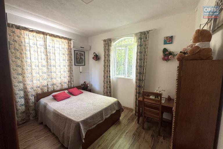 Cascavelle À vendre : Ensemble de 2 maisons totalisant 7 chambres, avec garage