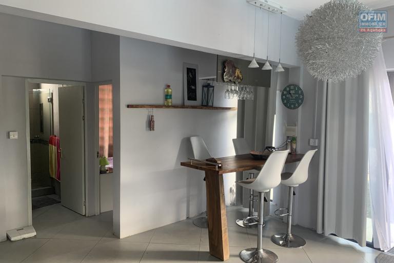 Albion – À louer : Agréable villa de 4 chambres avec piscine