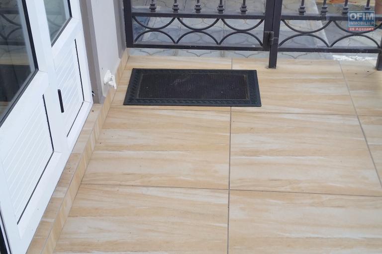 Location d'appartement 2 Chambres &ndash; Rez-de-Chauss&eacute;e, Flic en Flac