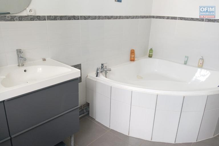 A LOUER - Grande villa familiale, 4 chambres - Grand Baie