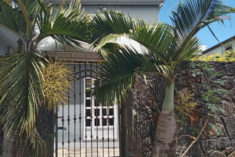 A LOUER - Grande villa familiale, 4 chambres - Grand Baie