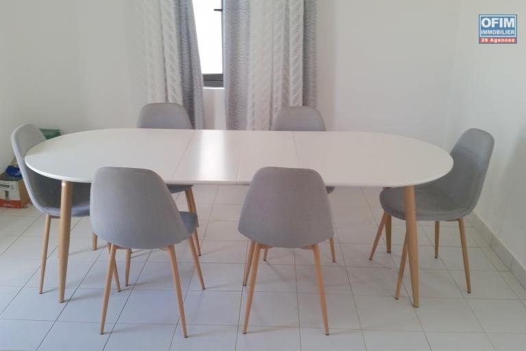 Superbe villa neuve de 3 chambres avec piscine priv&eacute;e &agrave; louer en long terme &agrave; Flic en Flac, situ&eacute;e dans un quartier calme et r&eacute;sidentiel, id&eacute;ale pour une famille