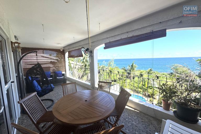  Flic en Flac &agrave; louer super appartement 3 chambres en bord de mer &agrave; Flic en Flac