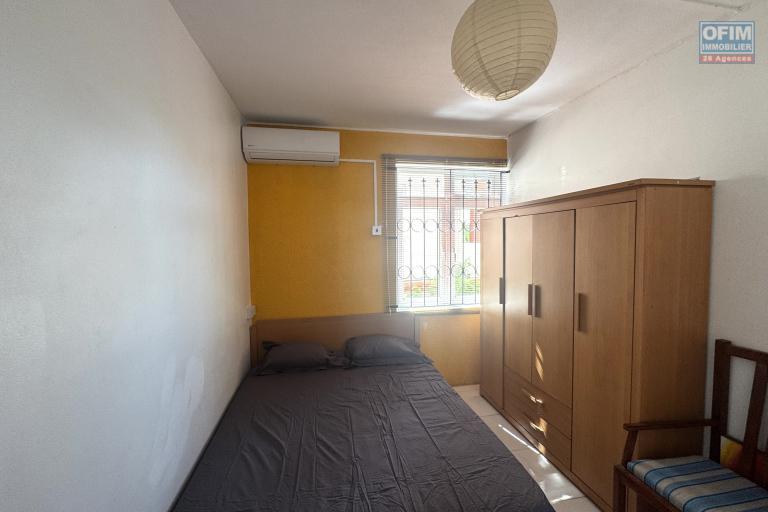  Flic en Flac &agrave; louer super appartement 3 chambres en bord de mer &agrave; Flic en Flac